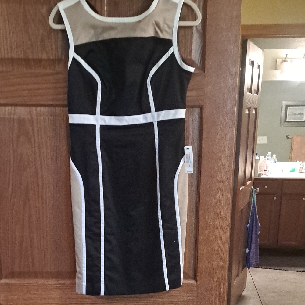 Worthington Black and Beige Colorblock Sheath Dress